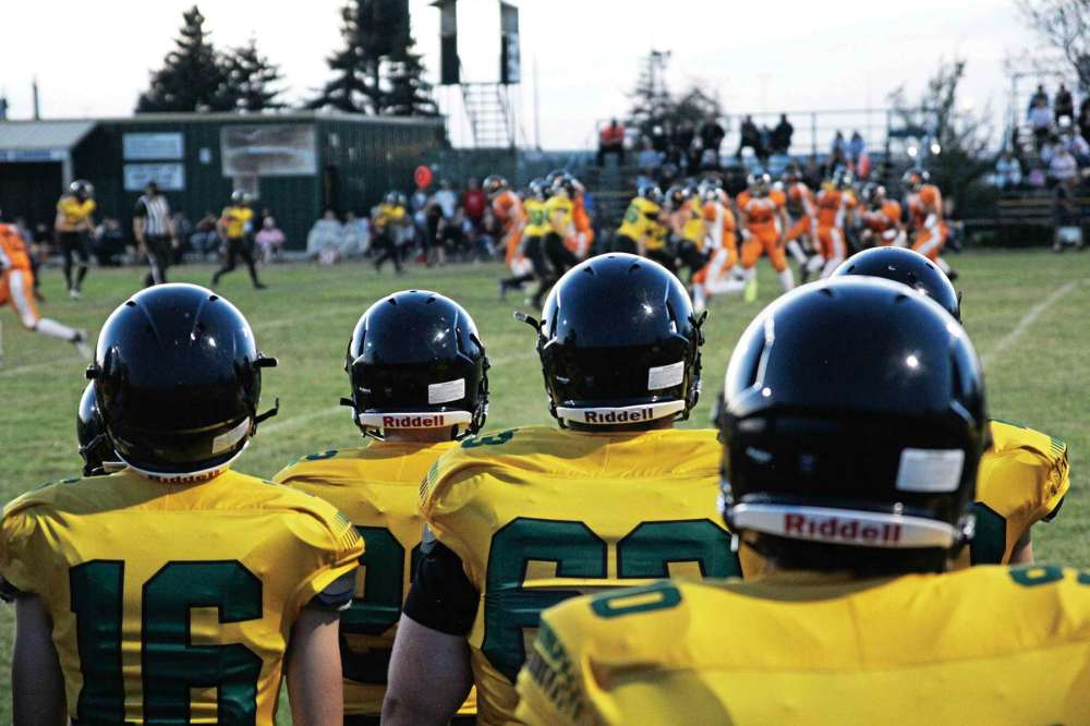 Photo by Katlyn Streilein
John Taylor Collegiate welcomed its first football team, the Pipers, during the 2021 season.