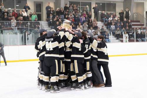 File photo by Merlin Heppner
                                Defending Manitoba Major Junior Hockey League champions the St. Boniface Riels are off to a hot start to the 2025-26 season, going 13-0-1 ahead of a Jan. 21 game against the Charleswood Hawks.