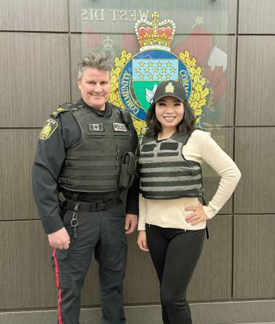 Supplied photo
                                Fort Richmond MLA Jennifer Chen is pictured with Patrol Sgt. Robin Kipling at the Winnipeg Police Service&rsquo;s West District station.