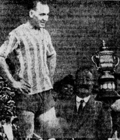 File photo
                                United Weston captain Art King accepts the Connaught Cup in 1924 (July 28, 1924, Winnipeg Tribune).