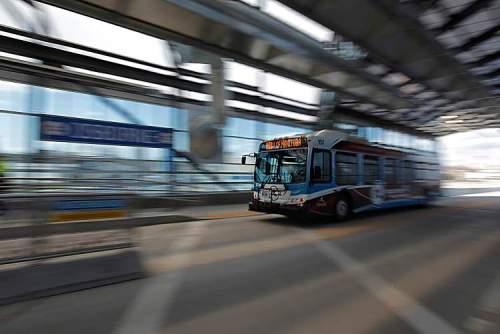 John Woods / Winnipeg Free Press archives
In a surprise move, Winnipeg Mayor Sam Katz puts up $137.5 million for rapid transit.