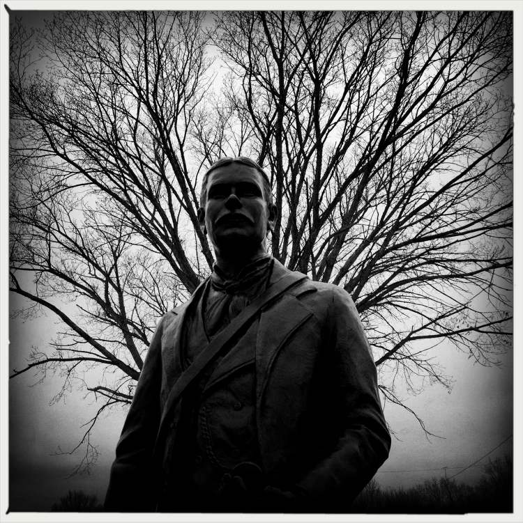MIKE DEAL / WINNIPEG FREE PRESS
The statue of Sigtryggur Jónasson, the