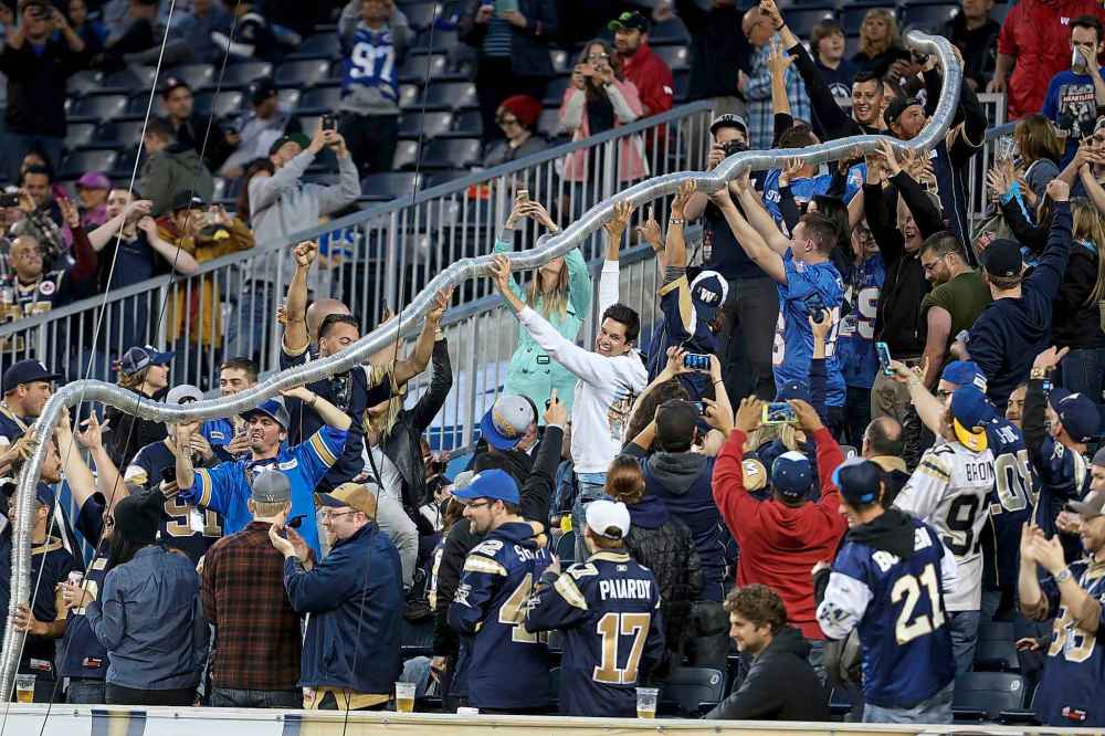 TREVOR HAGAN / WINNIPEG FREE PRESS FILES
Unsurprisingly, the club's latest effort to try to cater to on-the-fence football fans factors in alcohol. After all, this is the city which put The Beer Snake on the map a few years ago.