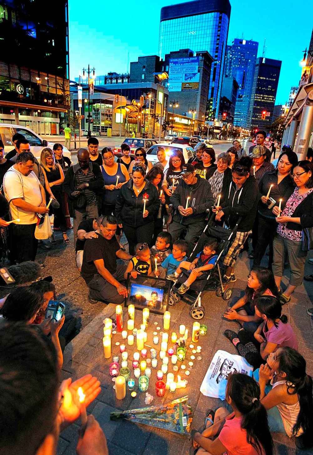 BORIS MINKEVICH / WINNIPEG FREE PRESS FILES
Cyril Weenusk of Oxford House First Nation was killed. A vigil was set up near where he died, near the Bell MTS Place.