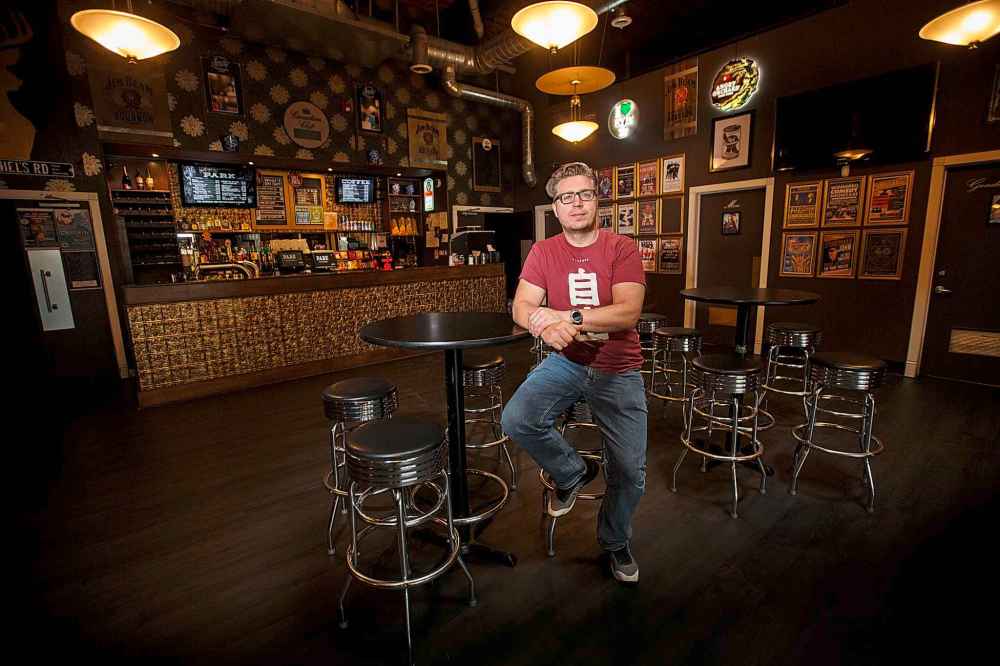 Owner Erick Casselman in the lobby bar area of The Park Theatre. (Mike Deal / Winnipeg Free Press)