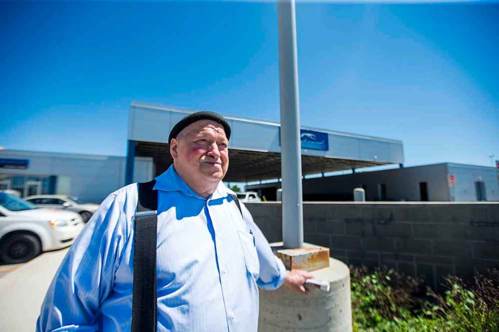 MIKAELA MACKENZIE / WINNIPEG FREE PRESS
Frank Bruce thinks Greyhound's service is subpar compared to train service and that the company would have more customers if its rates were cheaper.