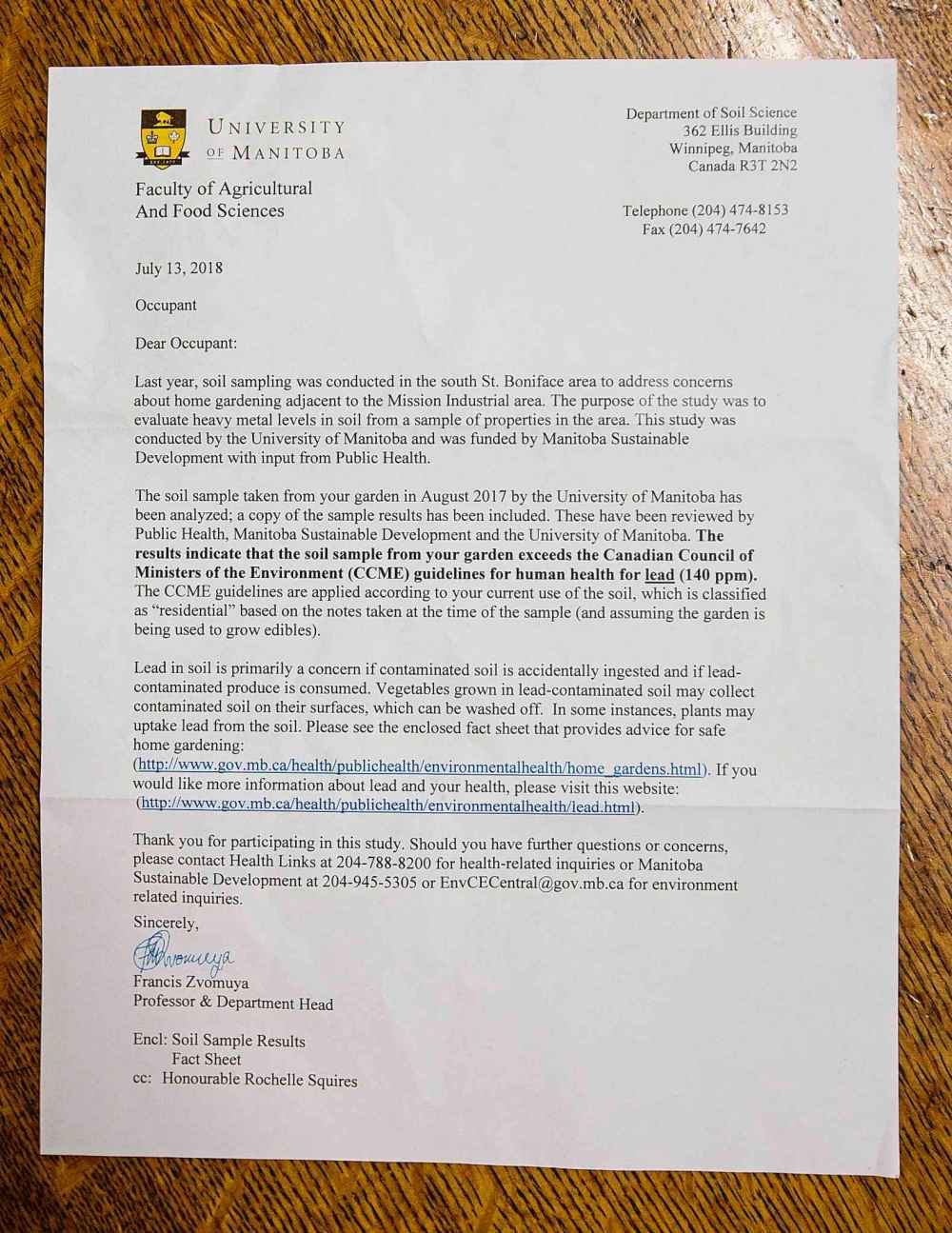 The letter affected St. Boniface residents received with their soil-sample results. (Mike Deal / Winnipeg Free Press Files)