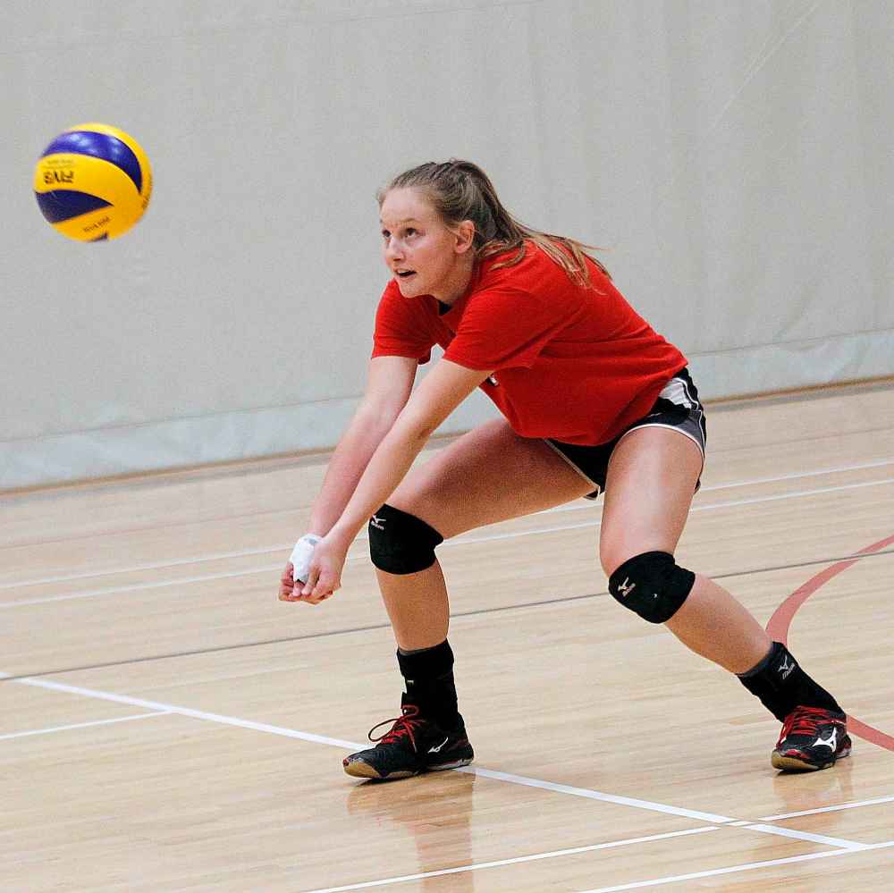 Emma Parker had to adjust after getting shut down by taller blockers last year. (Phil Hossack / Winnipeg Free Press)