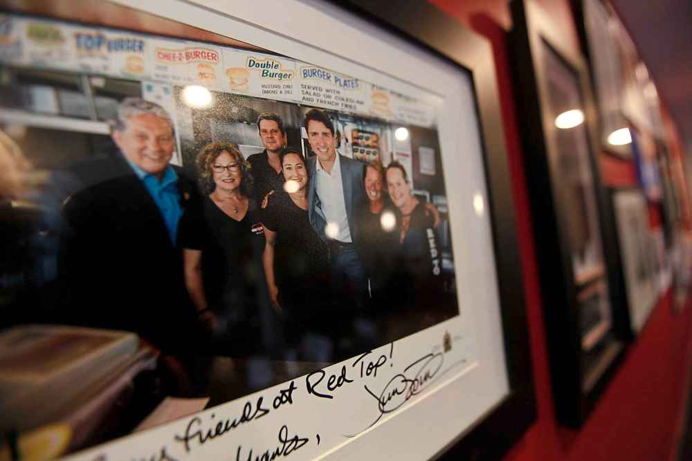 PHIL HOSSACK / WINNIPEG FREE PRESS
Red Top Restaurant wall of fame with an autographed photo of Prime Minister Justin Trudeau.