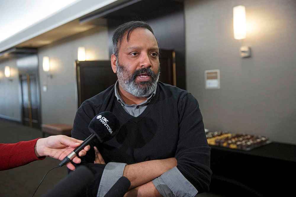 MIKE DEAL / WINNIPEG FREE PRESS
Krishna Lalbiharie of Islamic Social Services Association (ISSA) and conference organizer along with other attendees at the Striving for Human Dignity: Race, Gender, Class and Religion conference at the Hilton Suites Winnipeg Airport and organized by the Islamic Social Services Association gathered on the second day of session activities with appeals and invocations for peace, non-violence and unity following the shooting massacres at Masjid al Noor and Linwood Masjid mosques in Christchurch, New Zealand.
190315 - Friday, March 15, 2019.
