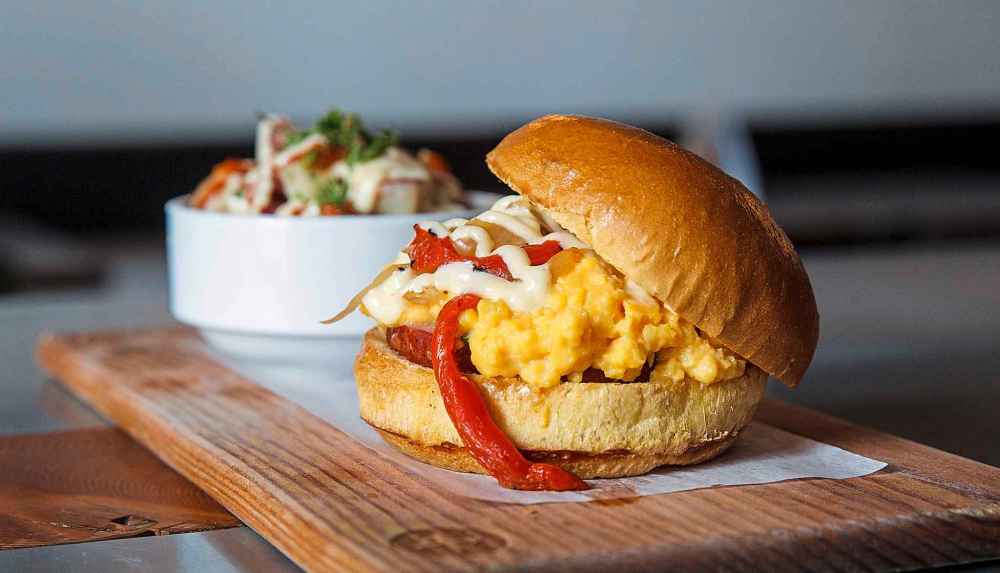 MIKE DEAL / WINNIPEG FREE PRESS
Breakfast at King + Bannatyne -- new breakfast menu
100 King St.
The popular Farmer Sausage sandwich along with a side of Garlic Roasted Breakfast Potatoes.
190419 - Friday, April 19, 2019.
