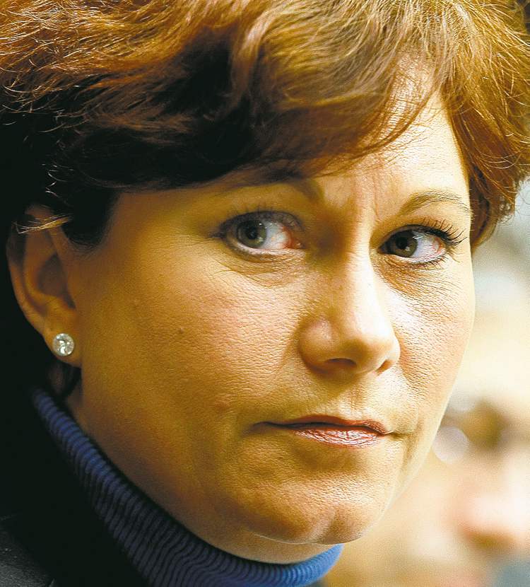 JOE BRYKSA / WINNIPEG FREE PRESS archives
Theresa Oswald's commitment to reviewing penalties imposed on doctors faces hurdles.