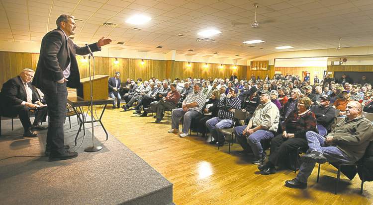 Pallister comes out swinging at a meeting near Portage La Prairie to discuss the NDP's handling of compensation for flood victims.