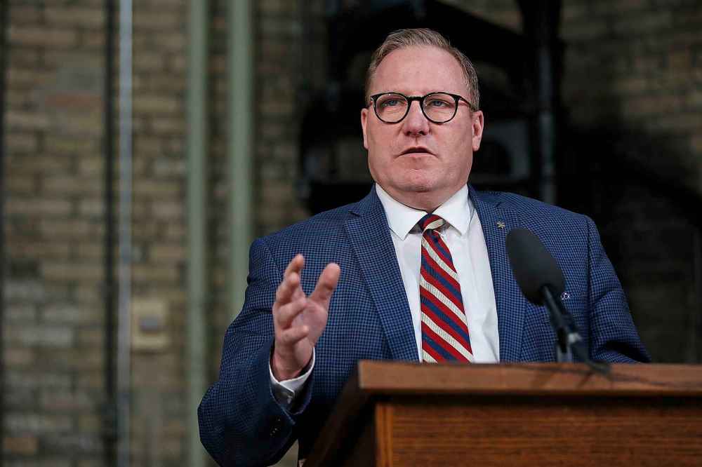 JOHN WOODS / THE CANADIAN PRESS FILES
Manitoba Finance Minister Scott Fielding released the province's public accounts Thursday, pegging the deficit for the 2018-19 fiscal year at $163 million.