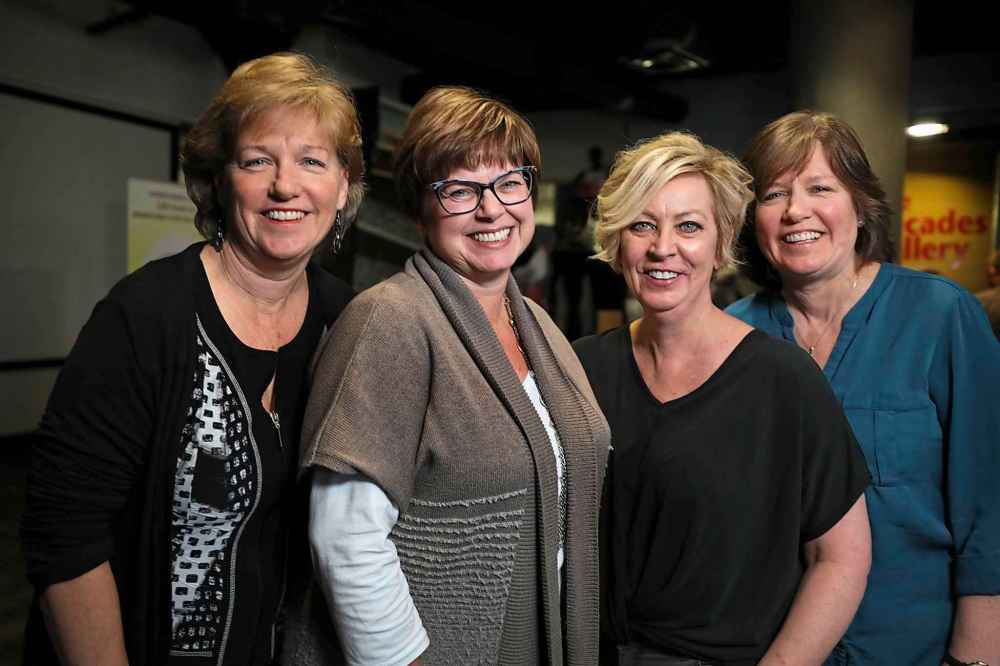 RUTH BONNEVILLE / WINNIPEG FREE PRESS
The 1981 Canadian Junior Women's Championship Team (left to right) Lynne Fallis, Caroline Hunter, Karen Tresoor and Karen Fallis are team inductees into the 2019 Manitoba Curling Hall of Fame.