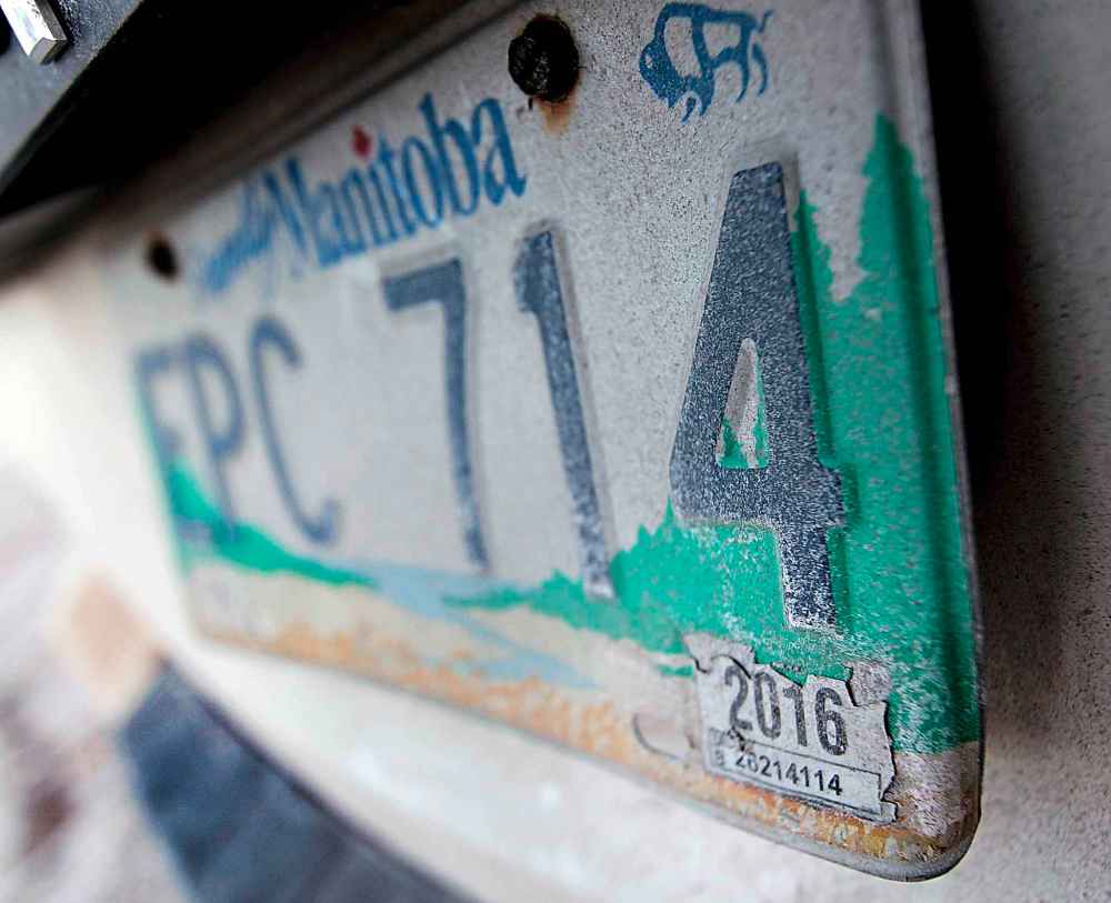 Phil Hossack / Winnipeg Free Press Files
MPI is considering making registration renewal available online.