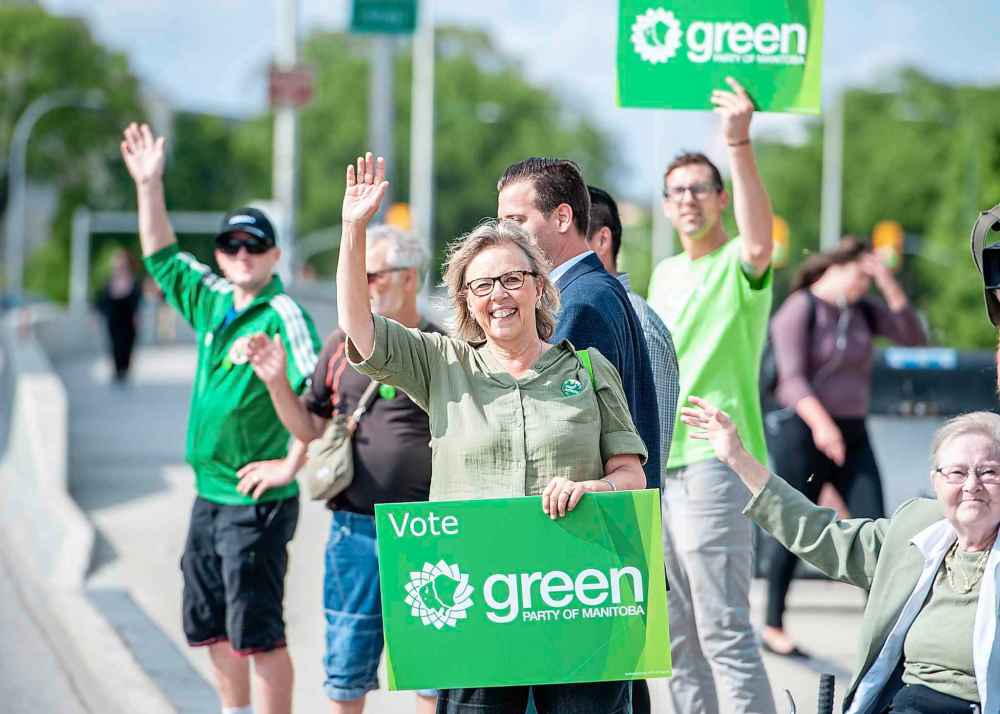 Mike Sudoma / Winnipeg Free Press Files
Green Party of Canada leader Elizabeth May was in Winnipeg campaigning with other Green Party members last Thursday.