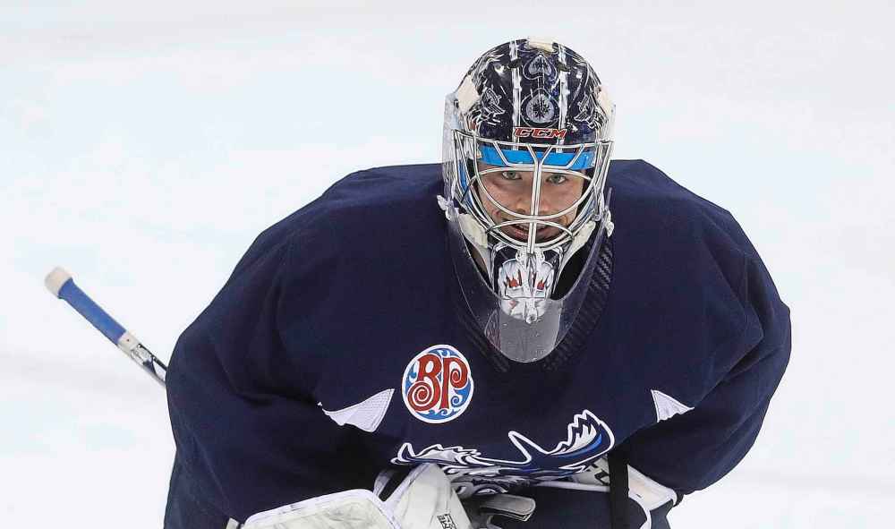 TREVOR HAGAN / WINNIPEG FREE PRESS FILES
Goaltender Eric Comrie is a restricted free agent in need of a new contract.