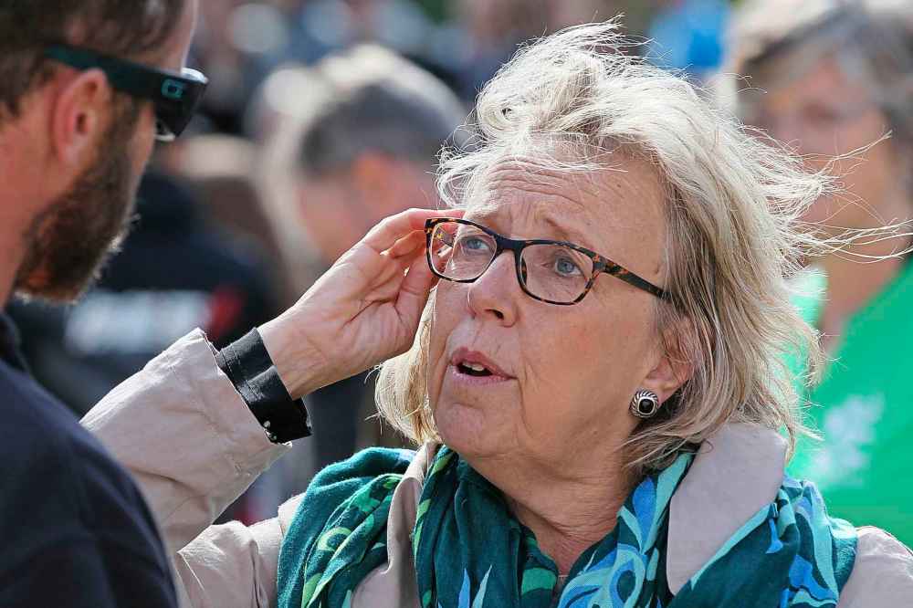 THE CANADIAN PRESS/Dave Chidley
Green Party Leader Elizabeth May has proposed to end use of fossil fuels in Canada.