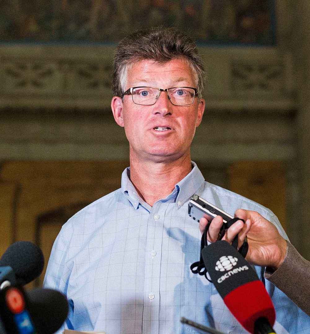 MIKAELA MACKENZIE / WINNIPEG FREE PRESS FILES
NDP MLA Andrew Swan accused Crown Services Minister Colleen Mayer of ethics violations in 2018.