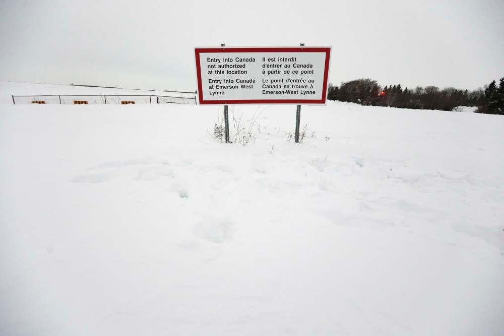 JOHN WOODS / THE CANADIAN PRESs fileS
Near the border at Emerson