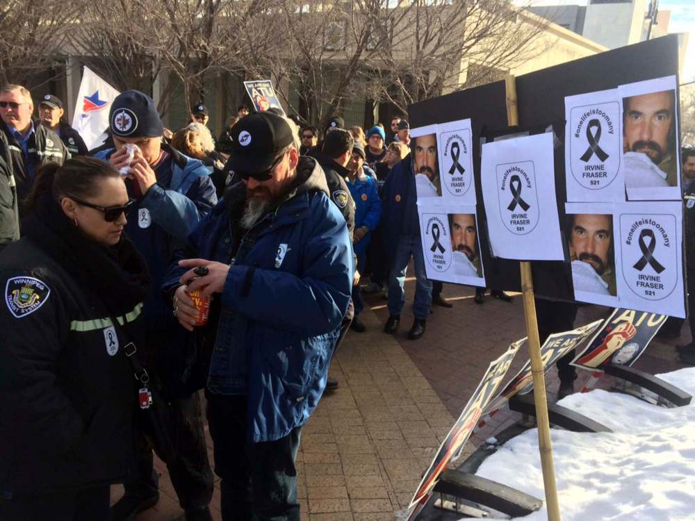 BORIS MINKEVICH / WINNIPEG FREE PRESS
Concerned Winnipeggers gathered this morning near Portage and Main to call for safer working conditions for Winnipeg Transit drivers.