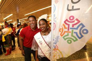 RUTH BONNEVILLE / WINNIPEG FREE PRESS
Jon Omaga and his daughter Kelsey have been volunteering at Folklorama for many years. The 48th annual Folklorama festival begins Sunday.