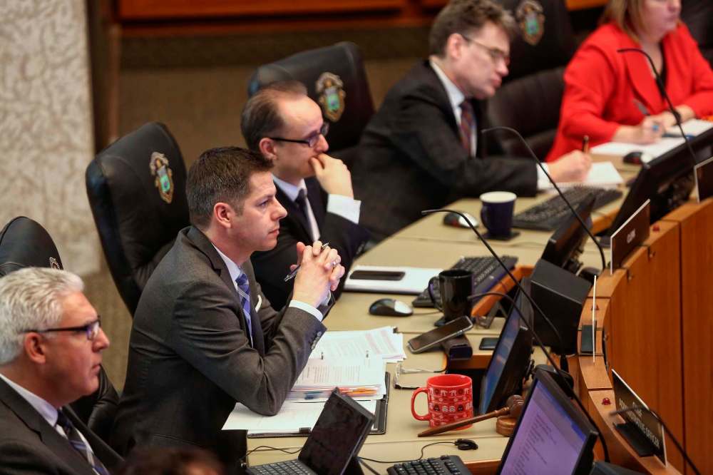 MIKE DEAL / WINNIPEG FREE PRESS
Mayor Brian Bowman and members of the EPC listen to Scott Oake as he talks about his request to purchase and build the Bruce Oake Recovery Centre on the site of the old Vimy arena.