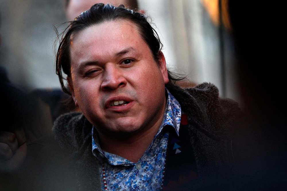 PHIL HOSSACK / WINNIPEG FREE PRESS
An angry SCO Grand Chief Jerry Daniels speaks to media outside the Winnipeg Courthouse Thursday.
