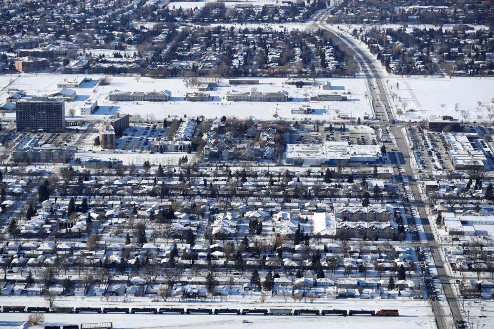 TREVOR HAGAN / WINNIPEG FREE PRESS
Kapyong Barracks area located between River Heights and Tuxedo.