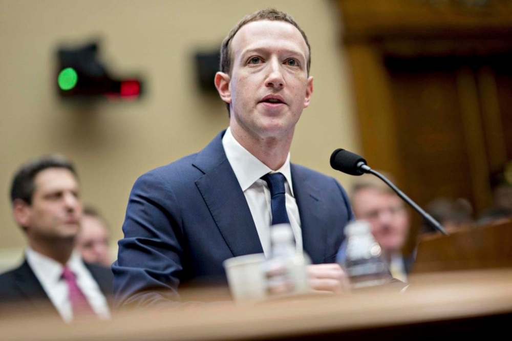 As Facebook CEO Mark Zuckerberg took part in a 10-hour grilling session in Washington, D.C., Jen Zoratti was reflecting on her two-week hiatus from the social-media site. (Andrew Harrer / Bloomberg)