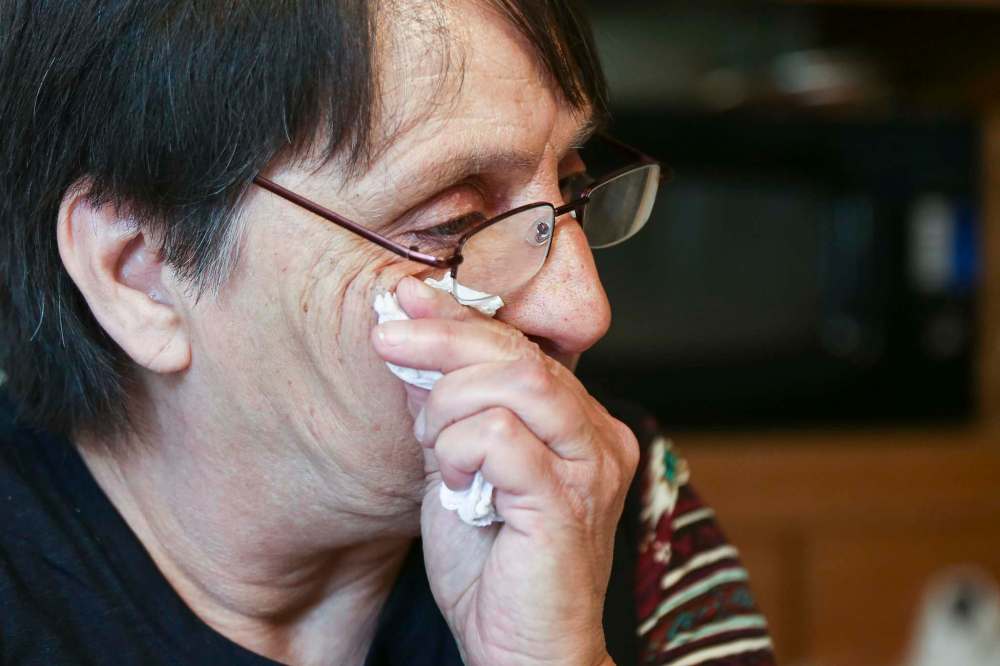 MIKE DEAL / WINNIPEG FREE PRESS Linda Berard at her home near Portage La Prairie talks about her daughter, Margaret Marie Berard, who recently died from an Oxi overdose. 180524 - Thursday, May 24, 2018.