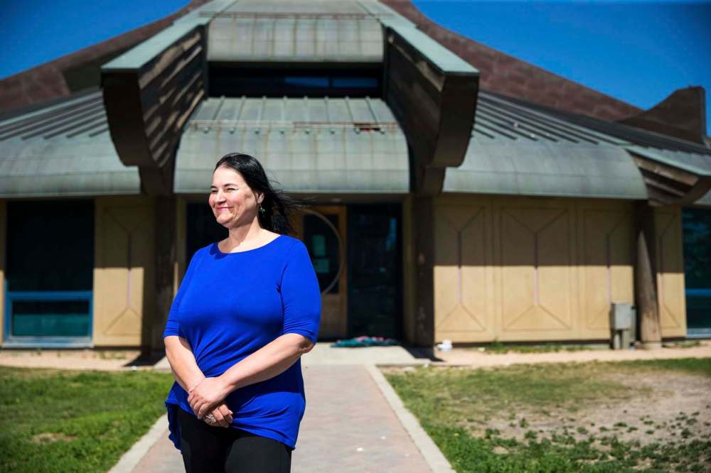 Richelle Scott, co-chair of the Circle of Life Thunderbird House board of directors. (Mikaela MacKenzie / Winnipeg Free Press)