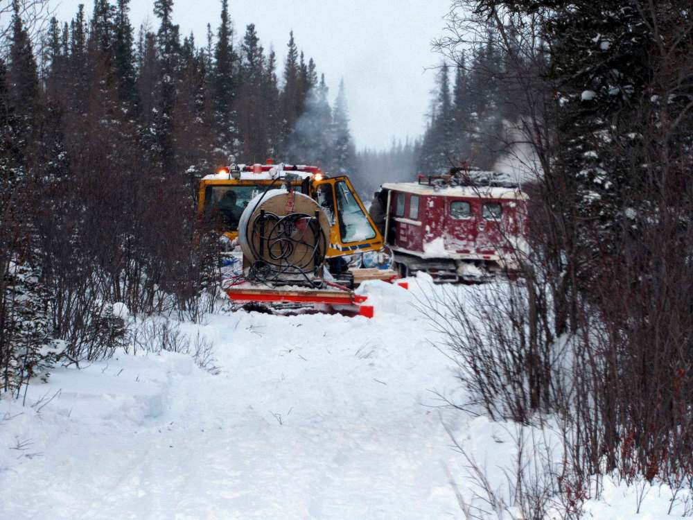 Everything was positive when the ice-trail pioneers arrived in Churchill on Dec. 22, 2017. (Katie de Muelles / Winnipeg Free Press Files)