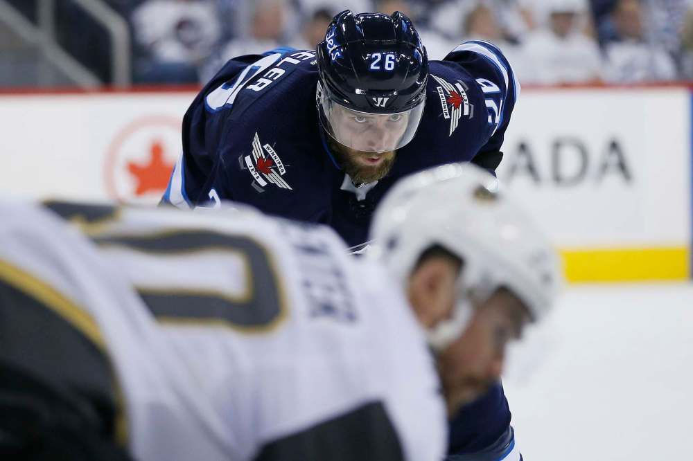 Captain Blake Wheeler will become an unrestricted free agent next summer. (John Woods / Winnipeg Free Press)