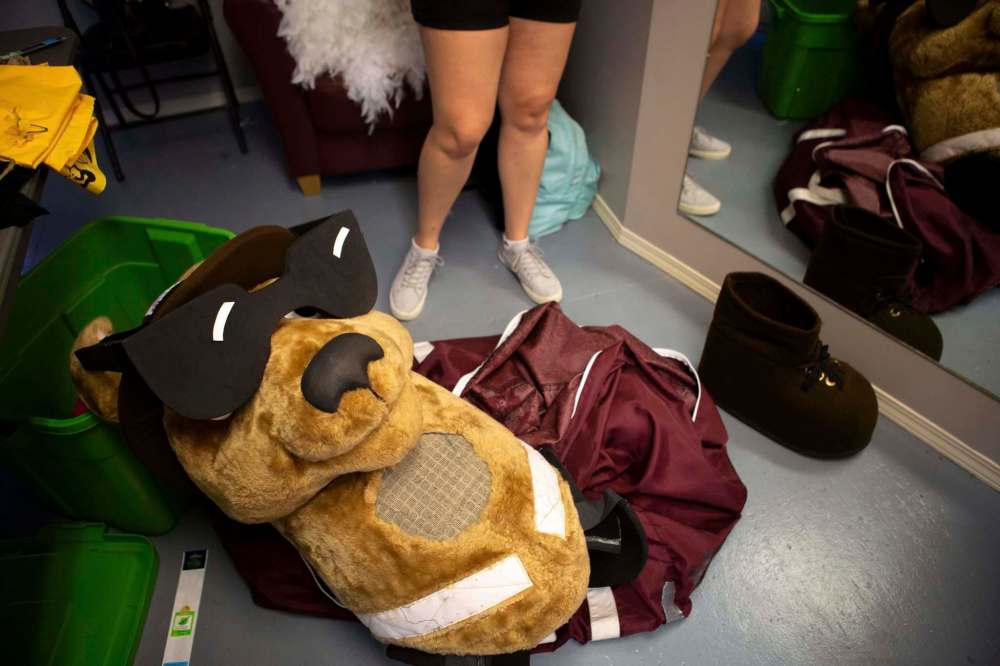 ANDREW RYAN / WINNIPEG FREE PRESS
The Folklorama Llama is just waiting to come to life prior to the festival’s kickoff on July 28 at the Lyric Theatre.