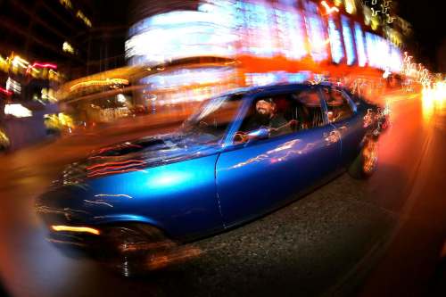 JOHN WOODS / WINNIPEG FREE PRESS
Mike Teichert cruises down Portage in his 1973 Chevy Nova to the delight of cruise night spectators who revel in the Sunday tradition.