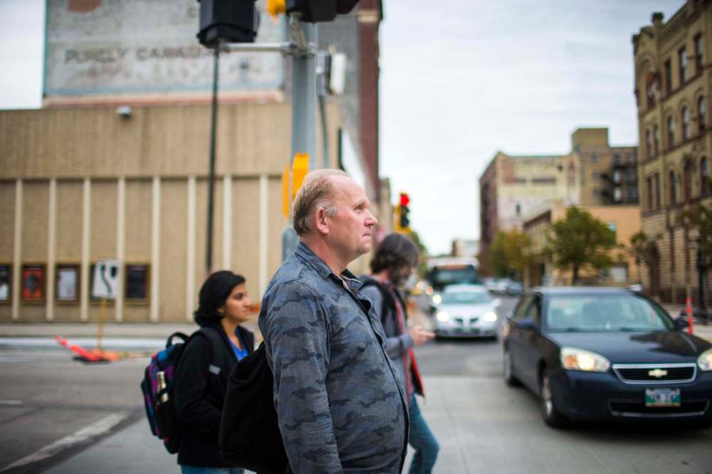 MIKAELA MACKENZIE / WINNIPEG FREE PRESS
Antero Lindblad uses a bicycle or bus to make his way around the city.