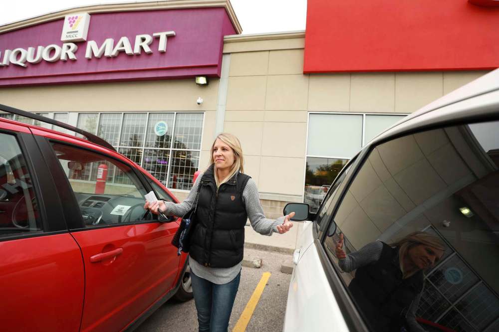 RUTH BONNEVILLE / WINNIPEG FREE PRESS
Katja Smutny was in this liquor mart as it was being robbed.