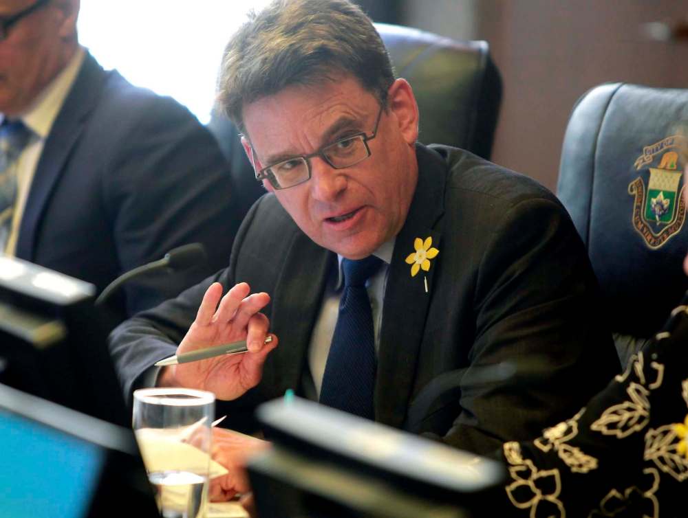 BORIS MINKEVICH / WINNIPEG FREE PRESS FILES
Coun. Brian Mayes (St. Vital) said some residents want a complete moratorium on infill development.