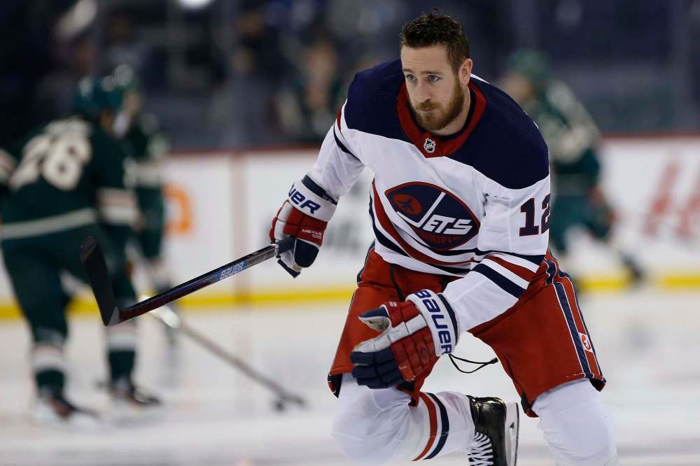 Kevin Hayes made his debut with Winnipeg on Tuesday on the team's second line between Nikolaj Ehlers and Mathieu Perreault, but might not play with them Friday. (John Woods / Winnipeg Free Press files)