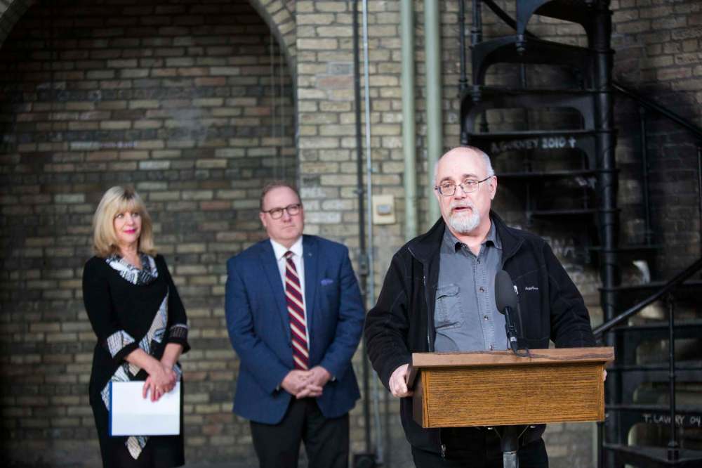 MIKAELA MACKENZIE / WINNIPEG FREE PRESS
Gordon Goldsborough, from the Manitoba Historical Society, speaks to the media after $10 million annual funding for the restoration and preservation of the Manitoba Legislative Building was announced at a press conference in the space above the rotunda in Winnipeg on Friday.