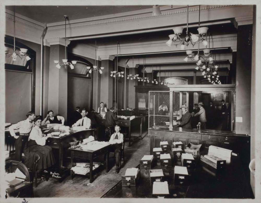 WINNIPEG FREE PRESS ARCHIVES