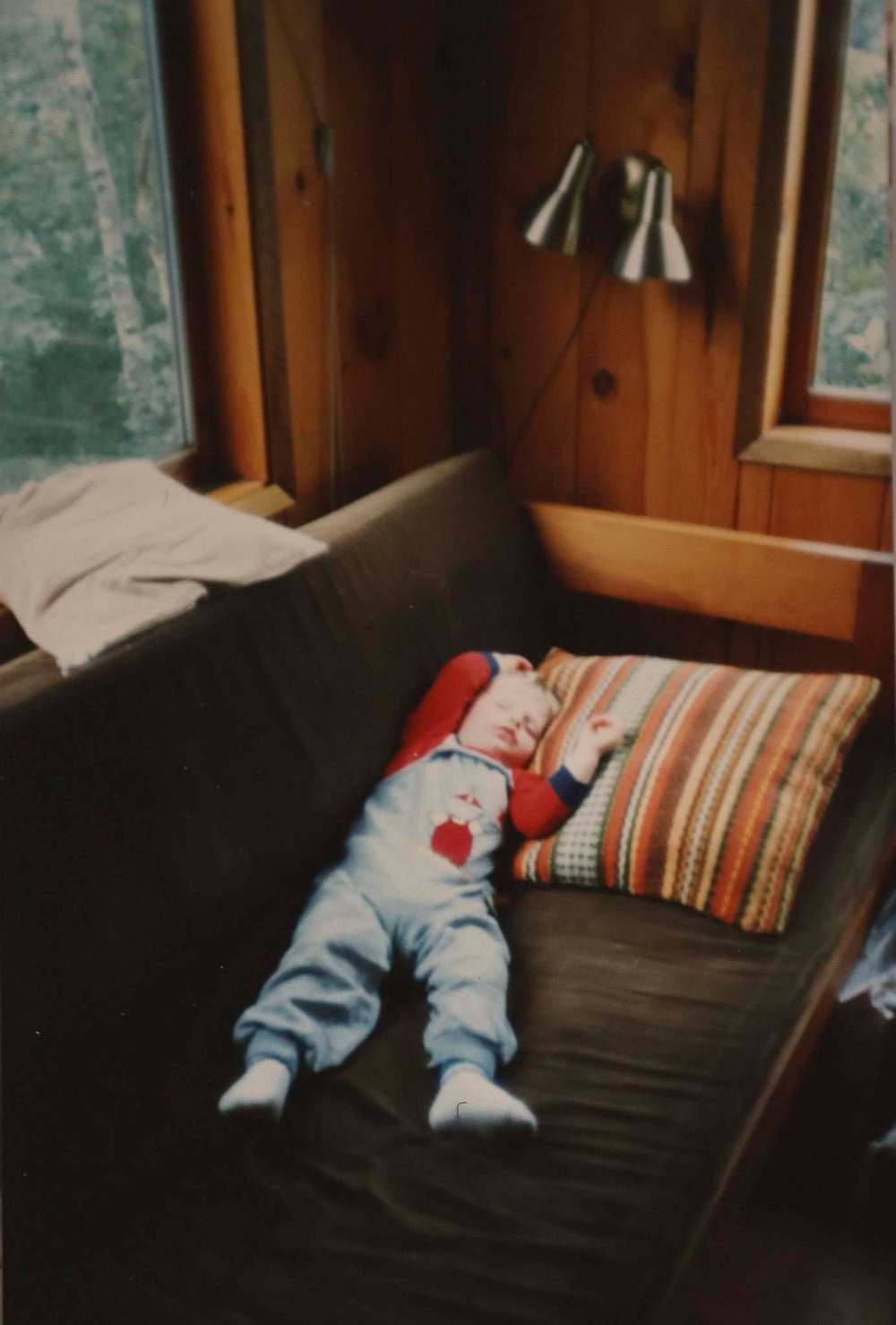 RUTH BONNEVILLE / WINNIPEG FREE PRESS
Chris Ferguson-Martin as a baby laying on a pillow that was woven by his grandmother, Margaret Ferguson.