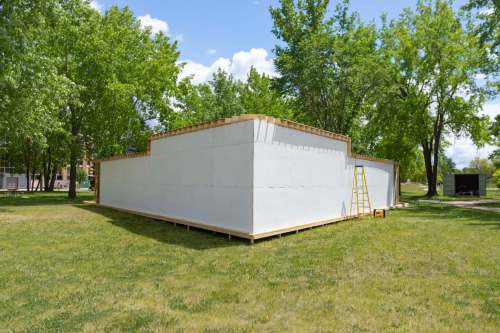 SASHA SEFTER / WINNIPEG FREE PRESS
The temporary RAW:JazzFest pop-up venue in Parc Elzear Goulet in St. Boniface will seat 80.