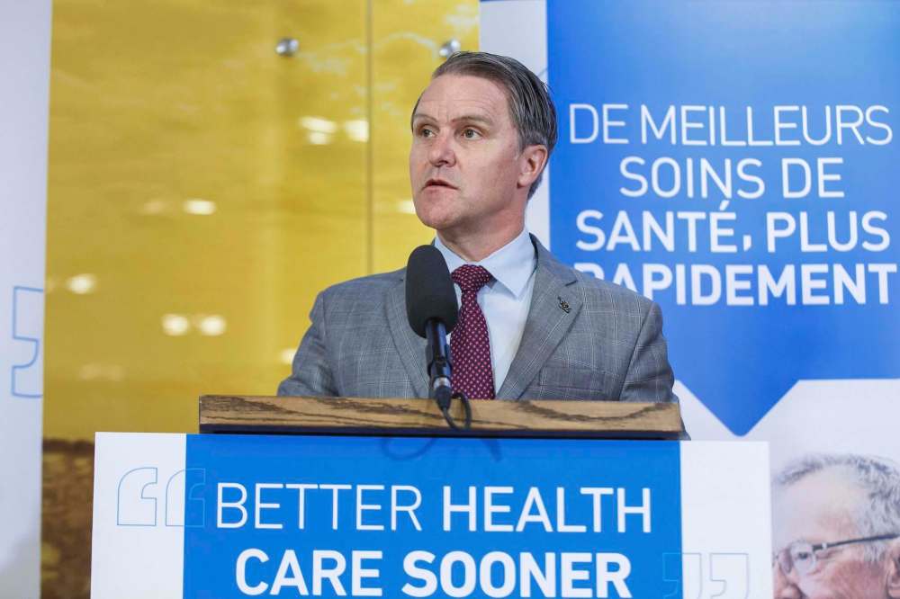 Mr. Friesen’s inaction is puzzling because midwifery services are exactly the kind of resource the province claims it needs to reform health care. (Mike Deal / Free Press files)