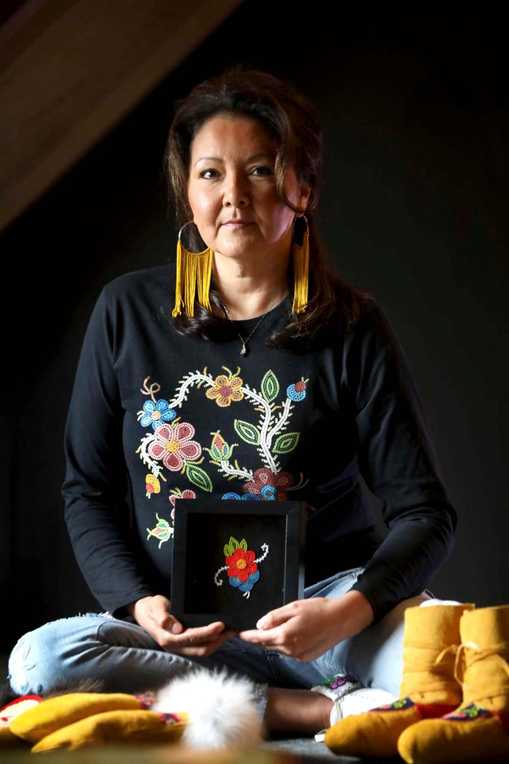 Cynthia Boehm has been working full time as a beadwork artist for the last three years. (Ruth Bonneville / Winnipeg Free Press)