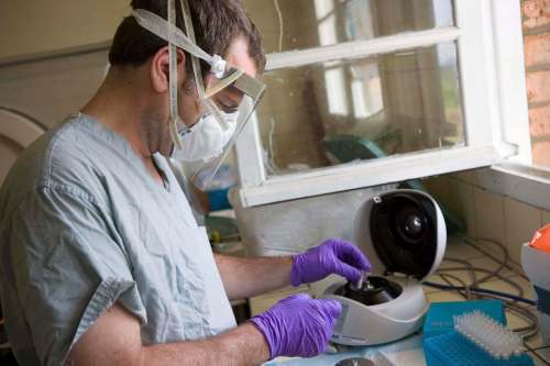 CHRISTOPHER BLACK / WHO
Gary Kobinger, who co-led Canada&rsquo;s efforts to develop an Ebola vaccine at Winnipeg&rsquo;s National Microbiology Lab, says material transfer agreements are important clauses to release liability.