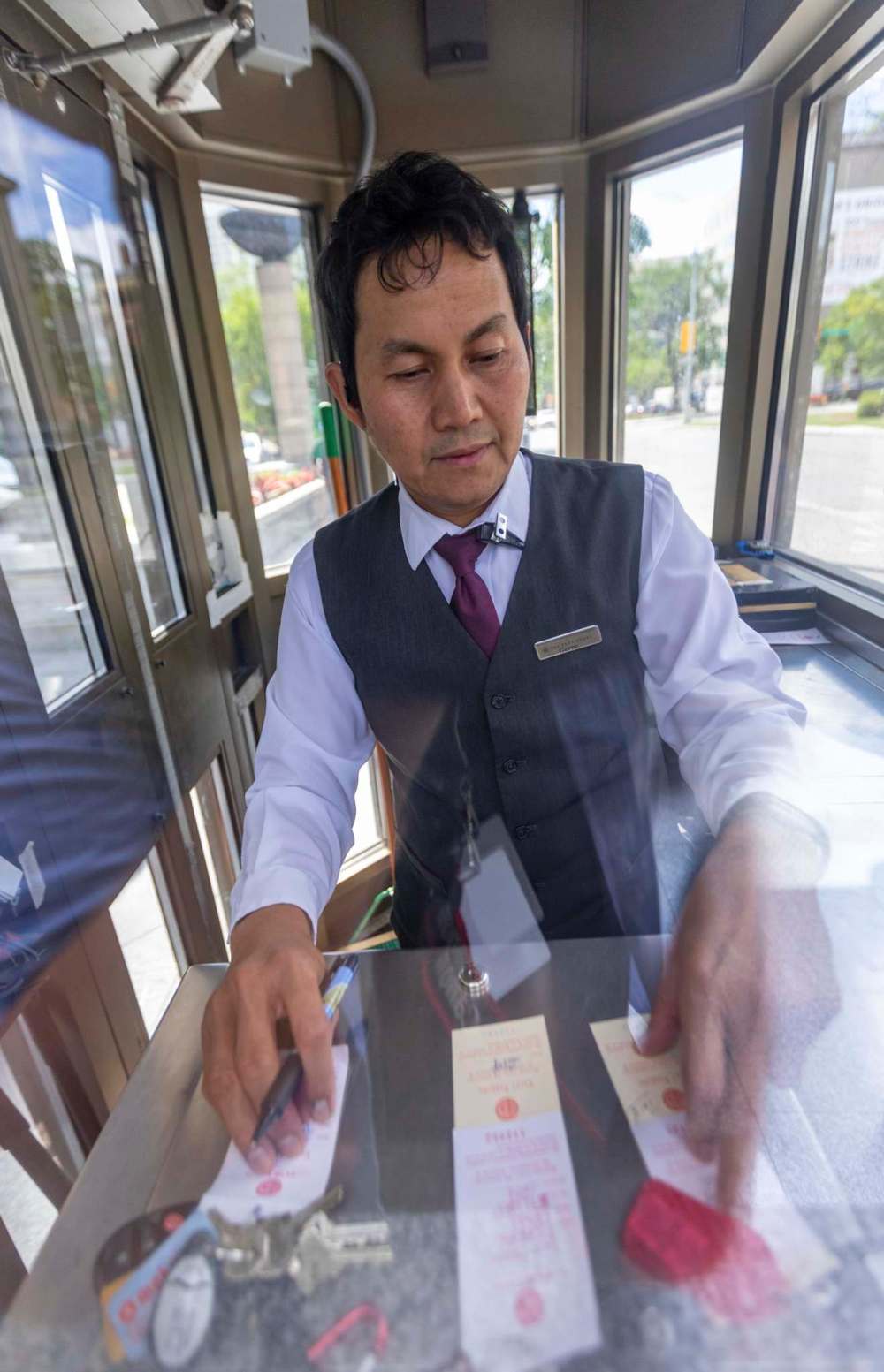 With almost 30 years of experience under his belt Gerry Unisa is the Fort Garry’s senior bellhop.
