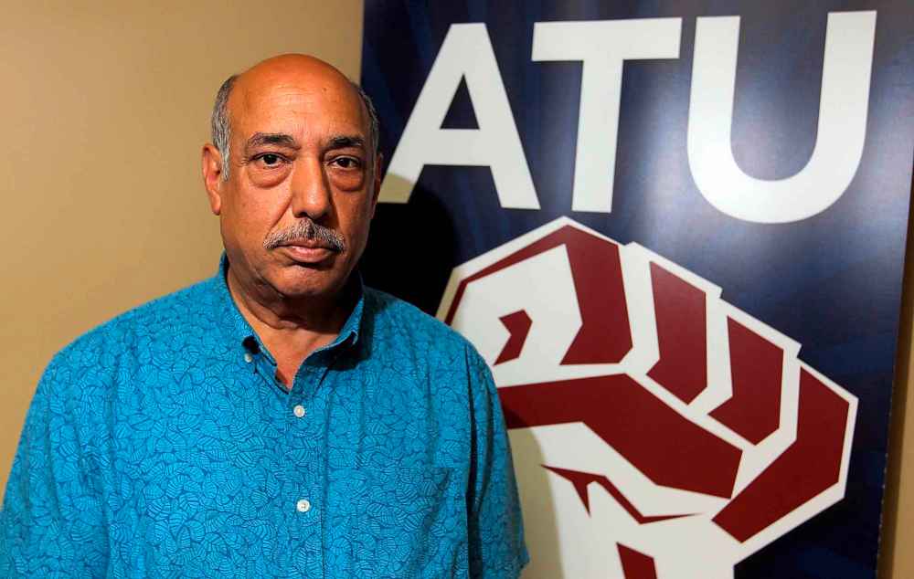 BORIS MINKEVICH / WINNIPEG FREE PRESS FILES
Local 1505 president Aleem Chaudhary said 98 per cent of his union's membership had voted to reject the city's contract offer.